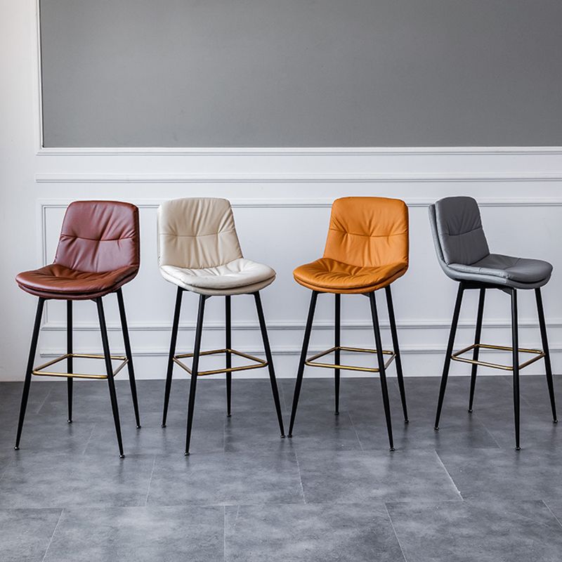 Scandinavian Leather Metal Counter Stools Black Low Back Bar Stools with Footrest Clearhalo 'Bar Furniture' 'Bar Stools' 'bar_stools' 'furn' 'furn_bar_stools' 'Furniture' 'furniture_bar_stools' 'Kitchen & Dining Furniture' 1200x1200_9470965f-5056-47ce-b483-e1d2db0cb77c