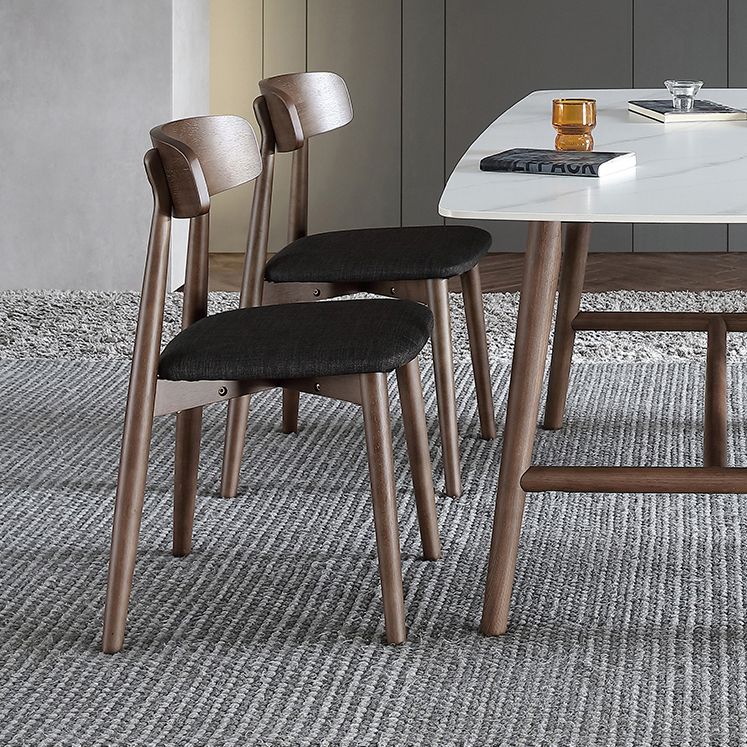 Eigentijdse stijl eetkamerstoel armloze eetkamerstoel met houten benen voor keuken