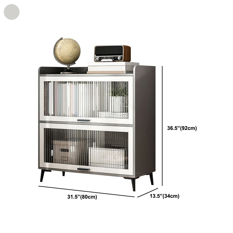 Libreria in legno ingegnerizzato in legno con porte chiuse in libreria incluse