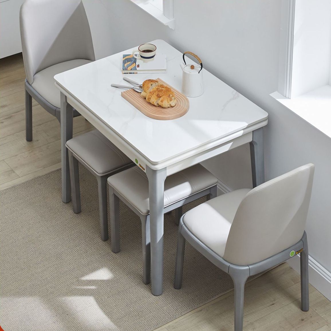 Zeitgenössischer ausziehbarer runder Stein Esstisch für Esszimmer