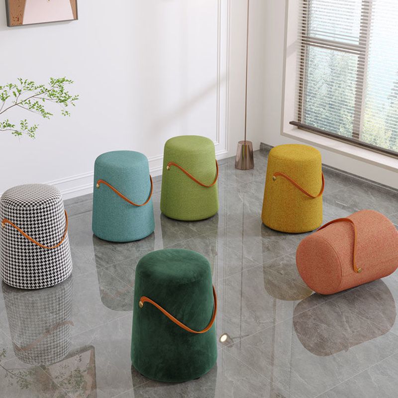 Contemporary Footstool Ottoman Fabric Upholstered Portable Round Ottoman Clearhalo 'furn' 'furn_ottomans_poufs' 'Furniture' 'Living Room Furniture' 'Ottomans & Poufs' 'ottomans_poufs' 1200x1200_949c0df5-a7a2-4c14-882e-adcb441a6d6e