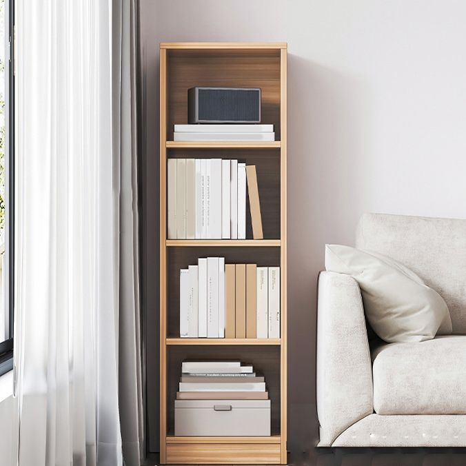 Libreria moderna standard ingegnerizzata in legno chiuso.