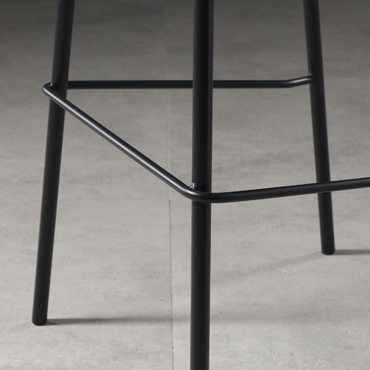 Glossy Leather Square Bar Stool Industrial Metal Stools with Back Legs Clearhalo 'Bar Furniture' 'Bar Stools' 'bar_stools' 'furniture_bar_stools' 'Kitchen & Dining Furniture' 'kitchen&dining_furn' 'kitchen' 'kitchen_furn' Furniture' 1200x1200_94d58697-d540-4bf5-a3bc-58839b51bda9