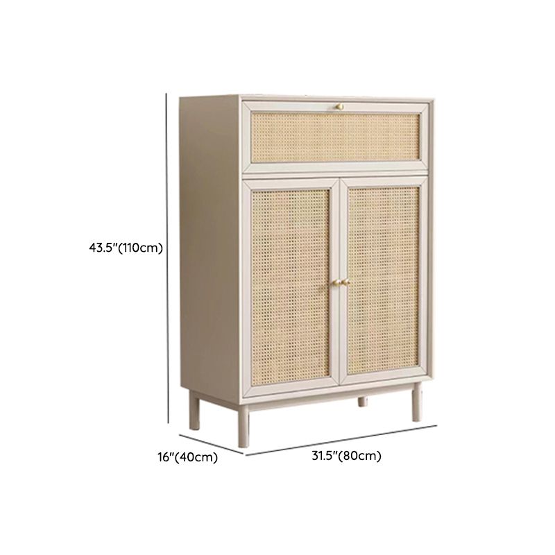 Moderno server da pranzo ingegnerizzato il server buffet in legno con porte per sala da pranzo