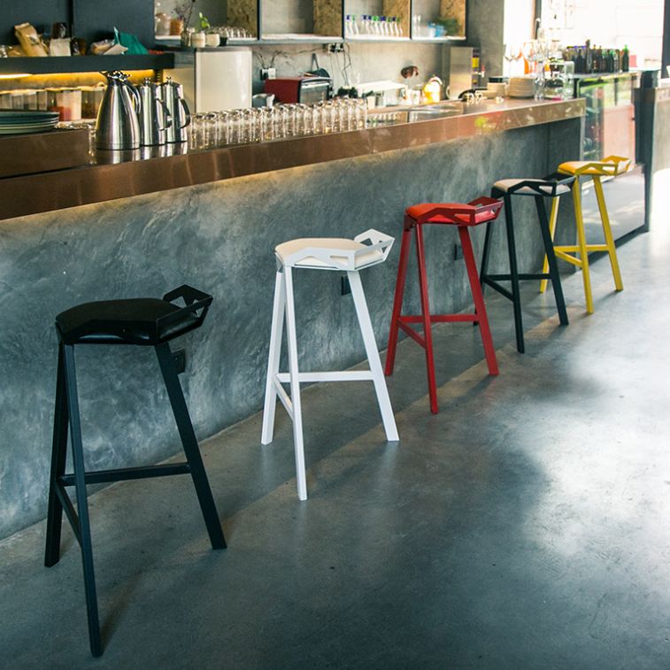 Industrial Style Metal Barstool Low Back Counter Bar Stool for Kitchen Clearhalo 'Bar Furniture' 'Bar Stools' 'bar_stools' 'furn' 'furn_bar_stools' 'Furniture' 'Kitchen & Dining Furniture' 1200x1200_9539b222-1cbf-413f-bf54-85e9572ca98d