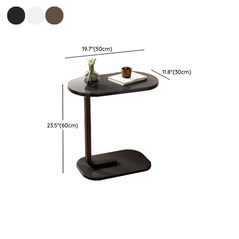 Soggiorno modernistico geometrico a doppio livello con tavola laterale del piedistallo