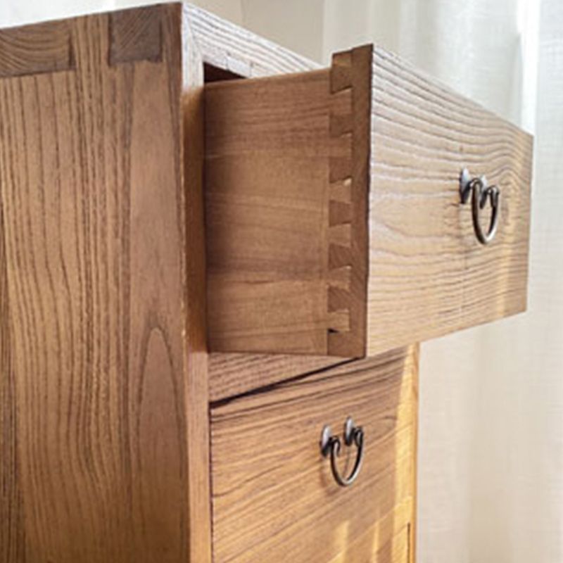 Hölzerne Aufbewahrungstorte Tradition traditionelle Kommode mit Schubladen