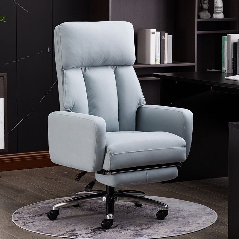 Fauteuil de direction moderne sans bras, repose-pieds inclus, chaise de direction pour le bureau