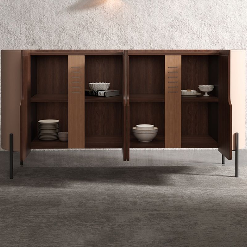 Server in stile contemporaneo di credenza in pietra con armadi e cassetti