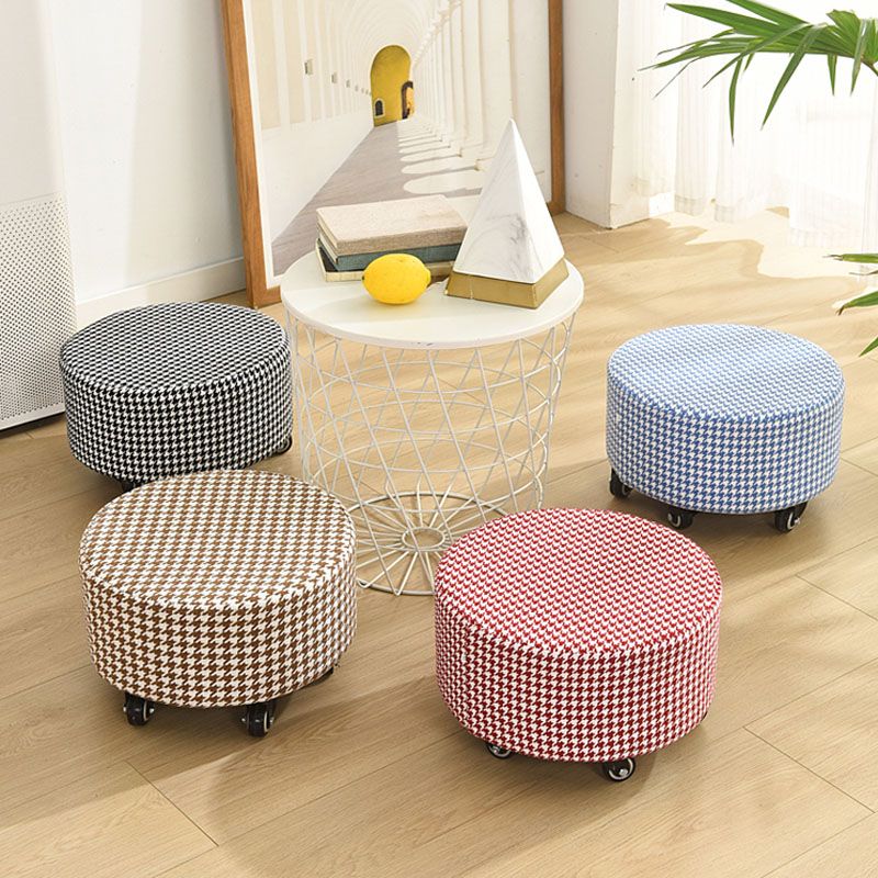 Cotton Blend Ottoman Houndstooth Pattern Fade Resistant Round Ottoman with Wheels Clearhalo 'furn' 'furn_ottomans_poufs' 'Furniture' 'Living Room Furniture' 'Ottomans & Poufs' 'ottomans_poufs' 1200x1200_959201c7-158d-4e9e-b121-098f3f8ddf46