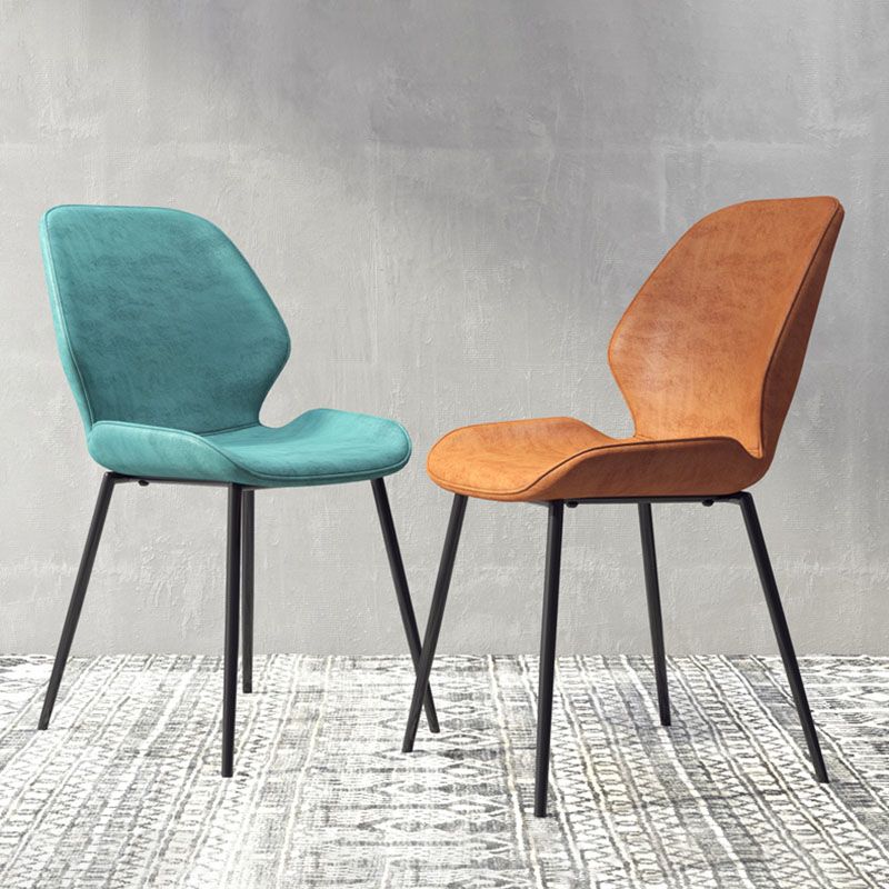 Eigentijdse eetkamerstoel keuken wingback armloze zijstoel met metalen benen