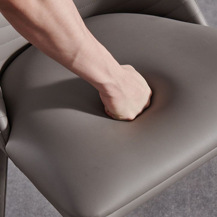 Sillas de comedor de cuero de faux contemporáneos silla de comedor de metal para uso en el hogar