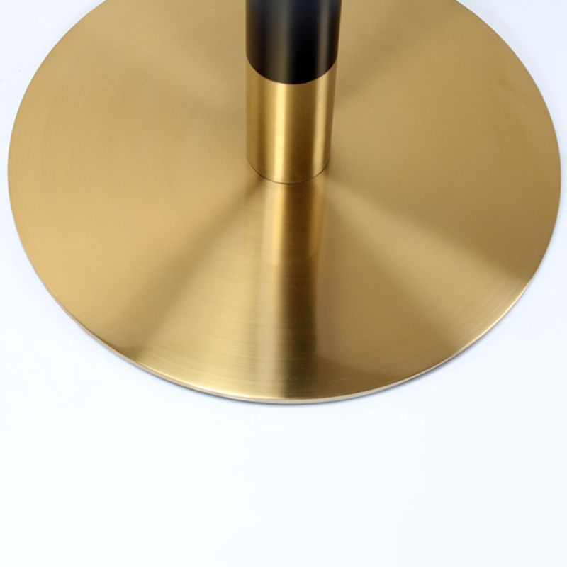 23.6-inch Traditional Luxury Table Dining Metal Pedestal Table Clearhalo ' dining_table' 'Dining Tables & Seating' 'Dining Tables' 'furn' 'furn_dining_table' 'Furniture' 'furniture_dining_table' 'Kitchen & Dining Furniture' 'kitchen&dining_furn' 'kitchen' 'kitchen_dining_table' 1200x1200_95f14eac-624c-4c30-9e8f-a52ce2821028