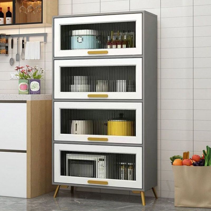 Sideboard in legno in legno ingegnerizzato in stile glam con porta di vetro