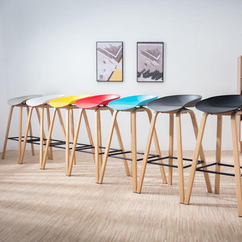 Industrial Armless Backrest Counter Stool Iron Bar Stool with Acrylic Seat for Cafe Clearhalo 'Bar Furniture' 'Bar Stools' 'bar_stools' 'furn' 'furn_bar_stools' 'Furniture' 'Kitchen & Dining Furniture' 1200x1200_960330ff-985c-44f2-8e00-3c6953e72fb7