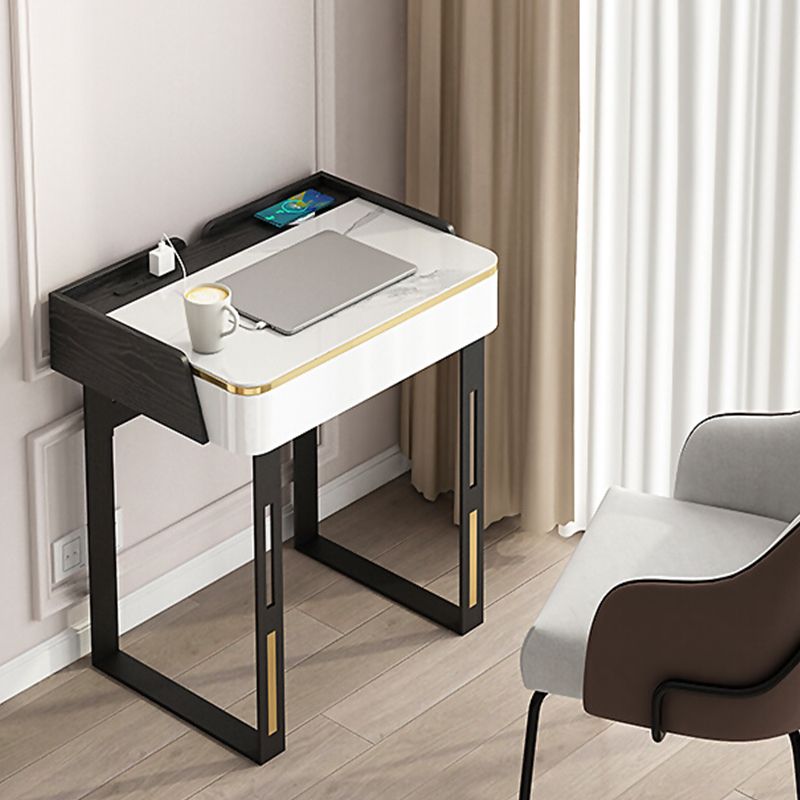 MODERNA DESIONE DEI RECTALLY DESITTANGE DI STATE TRIMA CON BASE SLED PER CASA