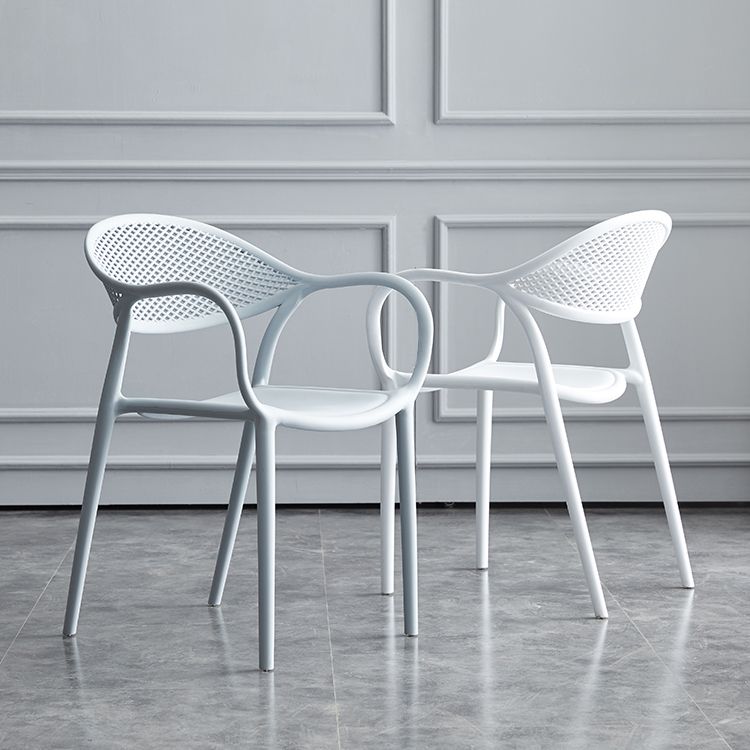 Contemporary Plastic Dining Armchair Chair Open Back Dining Side Chair for Kitchen Clearhalo ' kitchen&dining_furn' 'Dining Chairs' 'Dining Tables & Seating' 'dining_chair' 'furn' 'furn_dining_chair' 'Furniture' 'furniture_dining_chair' 'Kitchen & Dining Furniture' 'kitchen' 1200x1200_9645de42-ebcd-415a-9923-b172c4e41ffb