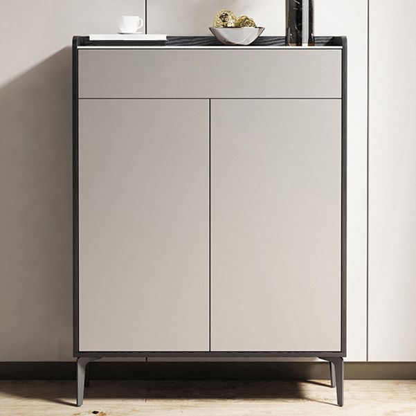 Server moderno moderno del salotto del soggiorno in legno con archiviazione