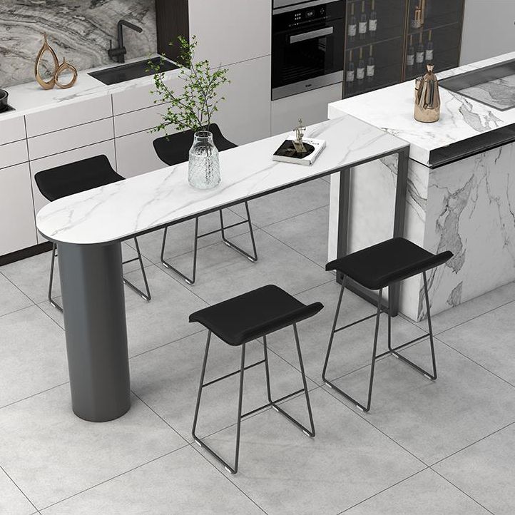 Sintered Stone Top unregelmäßiger Formbartisch Industrie -Bistro -Tisch mit doppelter Sockel