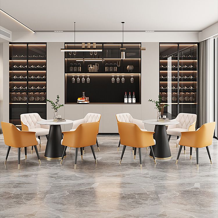 Sillas de comedor de glam metal de metal silla de comedor de cuero falso para uso en el hogar