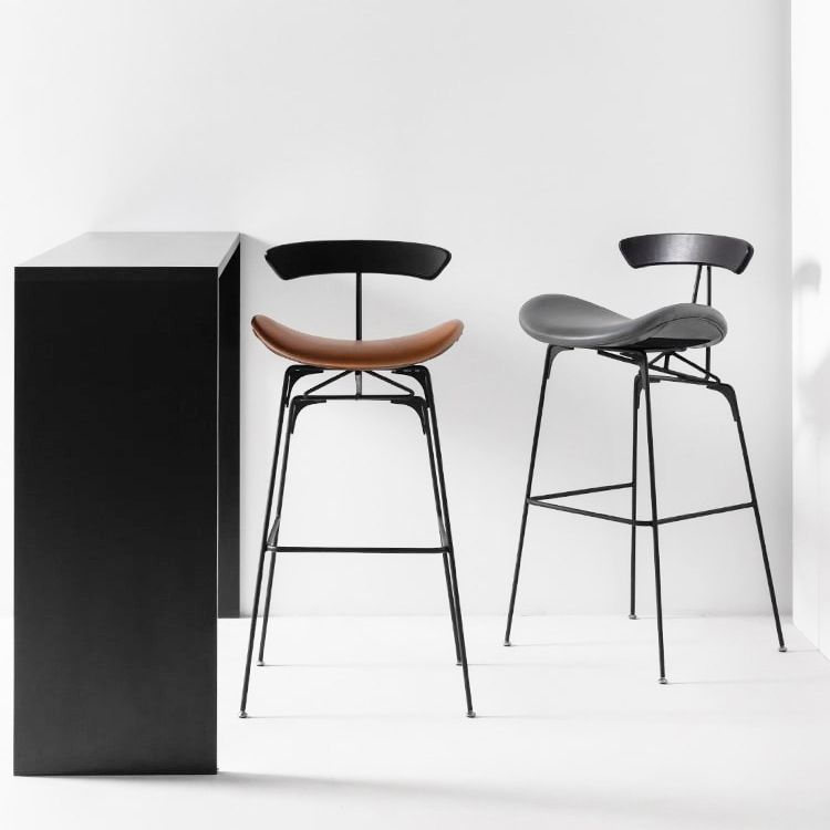 Industrial Black Counter Stools Iron Upholstered Bar Stools Bristol with Contoured Seat Clearhalo 'Bar Furniture' 'Bar Stools' 'bar_stools' 'furniture_bar_stools' 'Kitchen & Dining Furniture' 'kitchen&dining_furn' 'kitchen' 'kitchen_furn' Furniture' 1200x1200_96bbb853-79ba-467c-90be-fcf28db3a62f