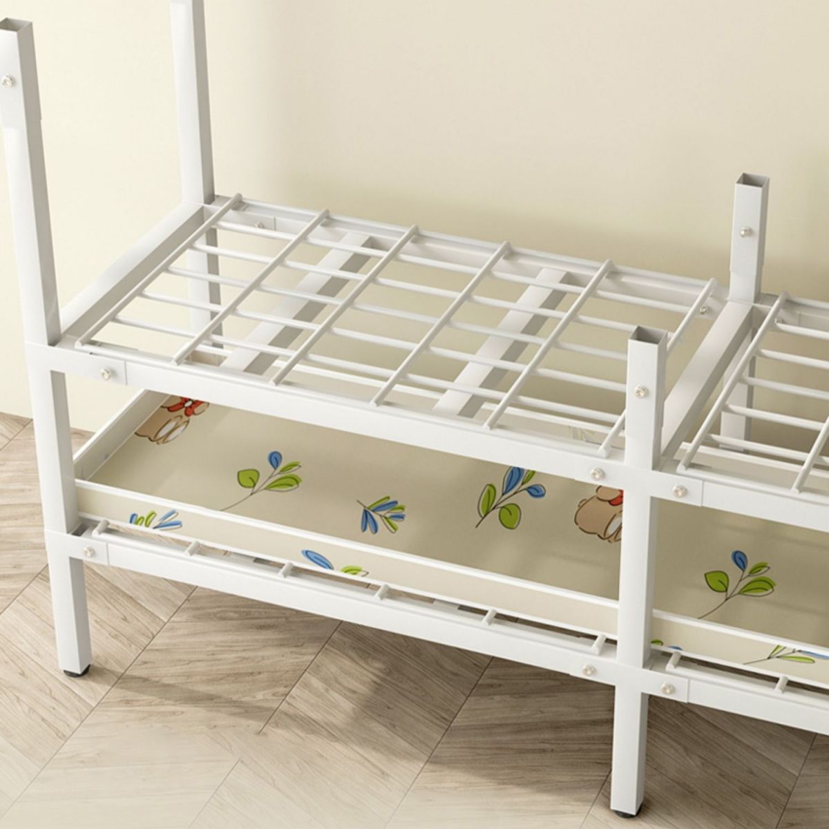 モダンな自立型メタルフレームワードローブ折りたたみ可能なワードローブ付き衣服棒