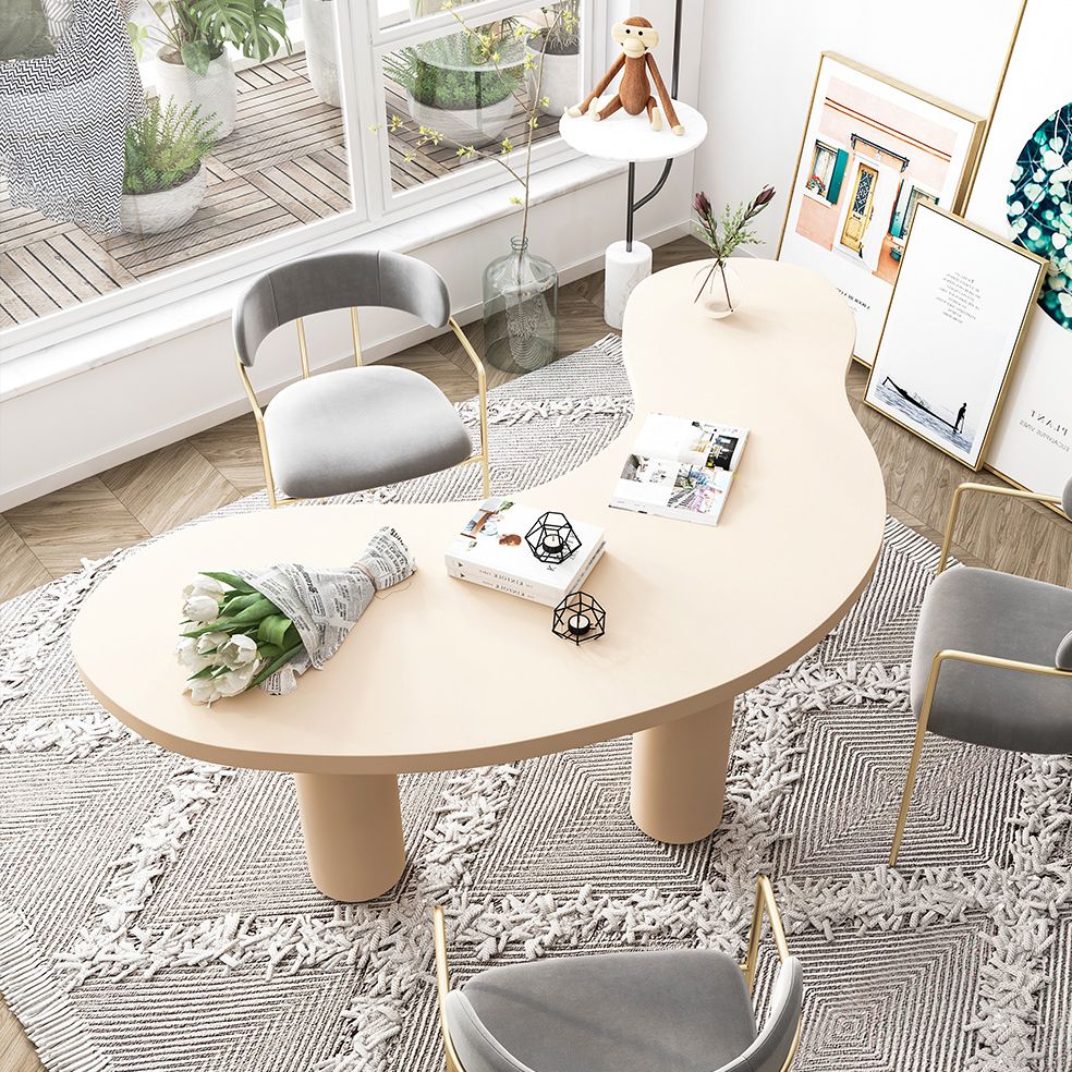 Modern Solid Wood Dining Table 3 Legs Dining Table for Dining Room Clearhalo 'Dining Tables & Seating' 'Dining Tables' 'dining_table' 'furn' 'furn_dining_table' 'Furniture' 'furniture_dining_table' 'Kitchen & Dining Furniture' 'kitchen' 'kitchen_dining_table' 1200x1200_96dfdccb-9c80-47de-8ffa-361cbd6fd480
