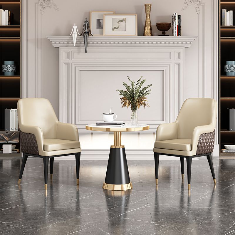 Luxusstil Metallstuhl fester Rücken Essen Küchenarm Stuhl für Esszimmer