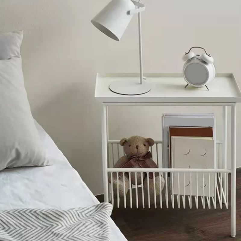 Comodino da tavolo accento glam comodino di finitura antica con gambe