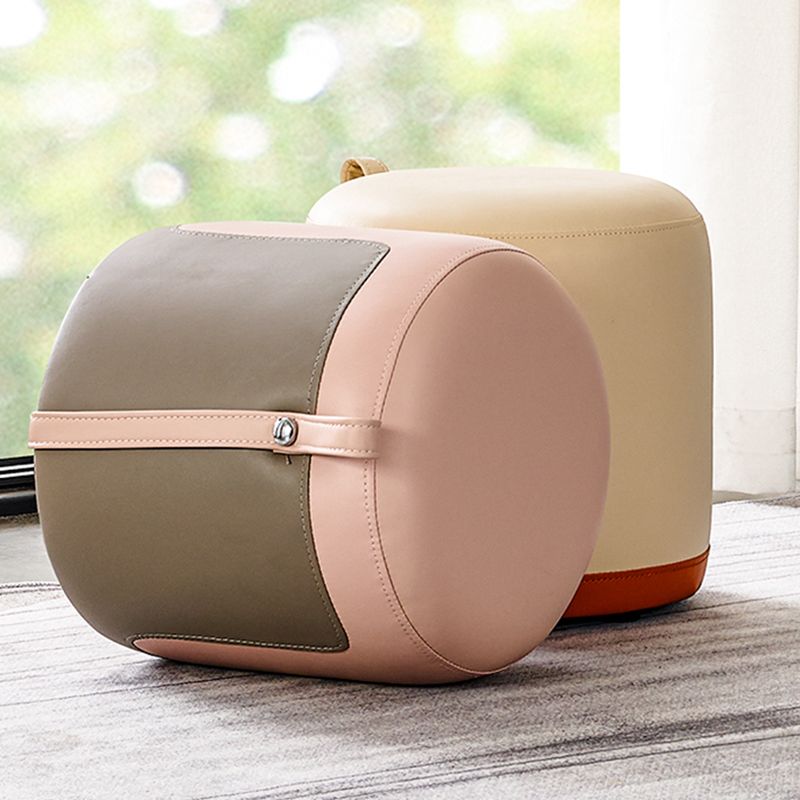 Pannello di contrasto ottomano moderno in pelle vera in pelle rotonda al coperto