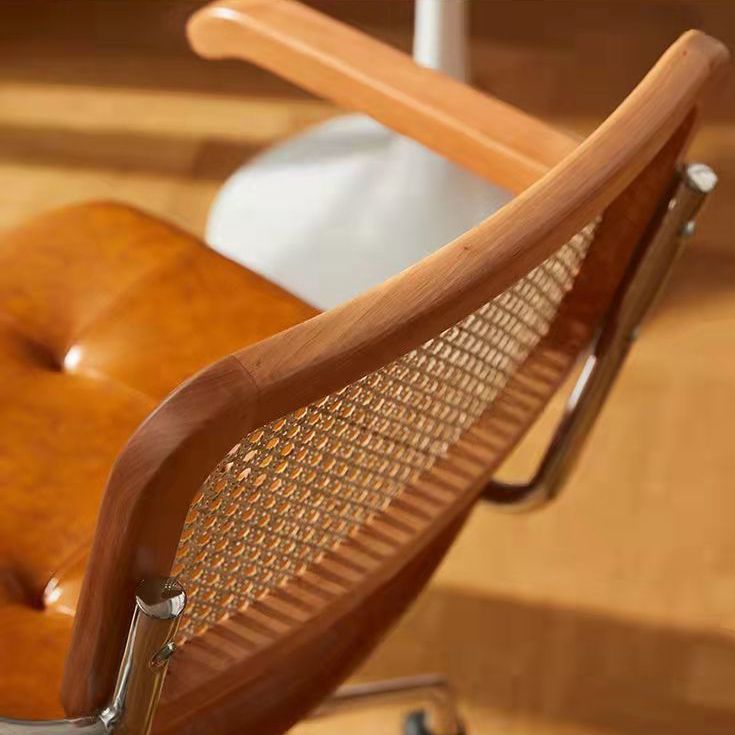 Modern Style Swivel Chair Low Back Home Office Chair with Wheels Clearhalo 'furn' 'furn_office_chair' 'Furniture' 'Office Chairs' 'Office Furniture' 'office_chair' 1200x1200_9733a1f2-1e15-4468-b748-c09d72255b8c