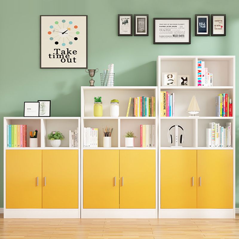 Étagère de livre en bois d'ingénierie contemporaine verticale librasse arrière fermée pour la maison