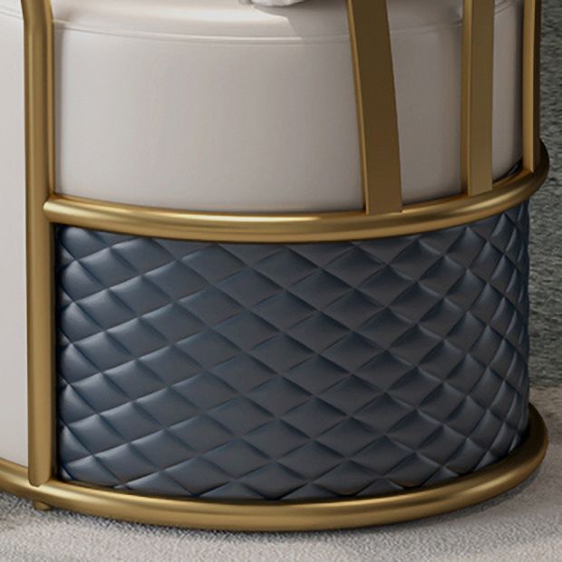 1/3/4 Pcs Metal Modern Dining Room Set with Round Table and Pedestal Base Dining Set Clearhalo 'Dining Room Sets' 'Dining Tables & Seating' 'dining_room_set' 'furn' 'furn_dining_room_set' 'Furniture' 'furniture_dining_room_set' 'Kitchen & Dining Furniture' 'kitchen&dining_furn' 'kitchen' 1200x1200_97851a4f-1c01-40a7-96aa-6d7c3347d383