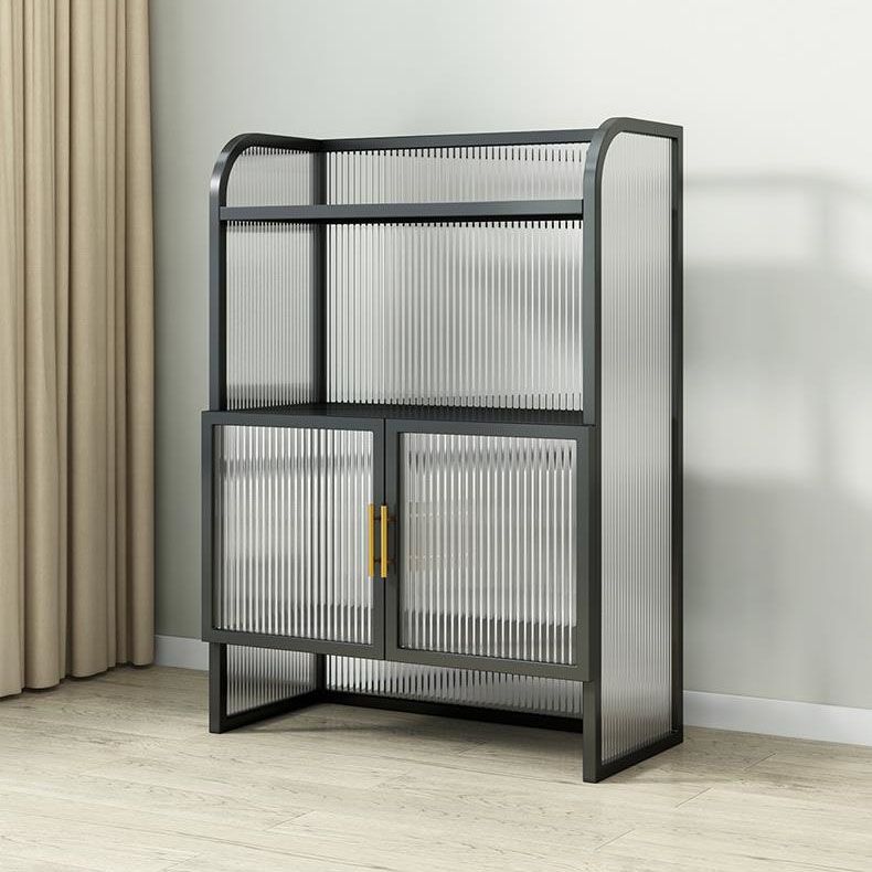 Serveur de restauration glamour avec trame de finition polie à cadre métallique avec portes en verre