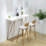 Tavolino da pranzo al tavolo da pranzo al tavolo da tavolo da pranzo al tavolo da pranzo per accento.