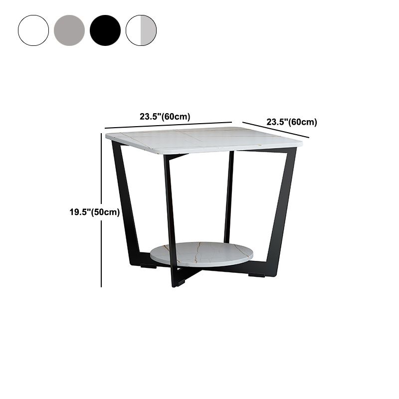 Mesa de pizarra cuadrada de las patas cruzadas contemporáneas con estante