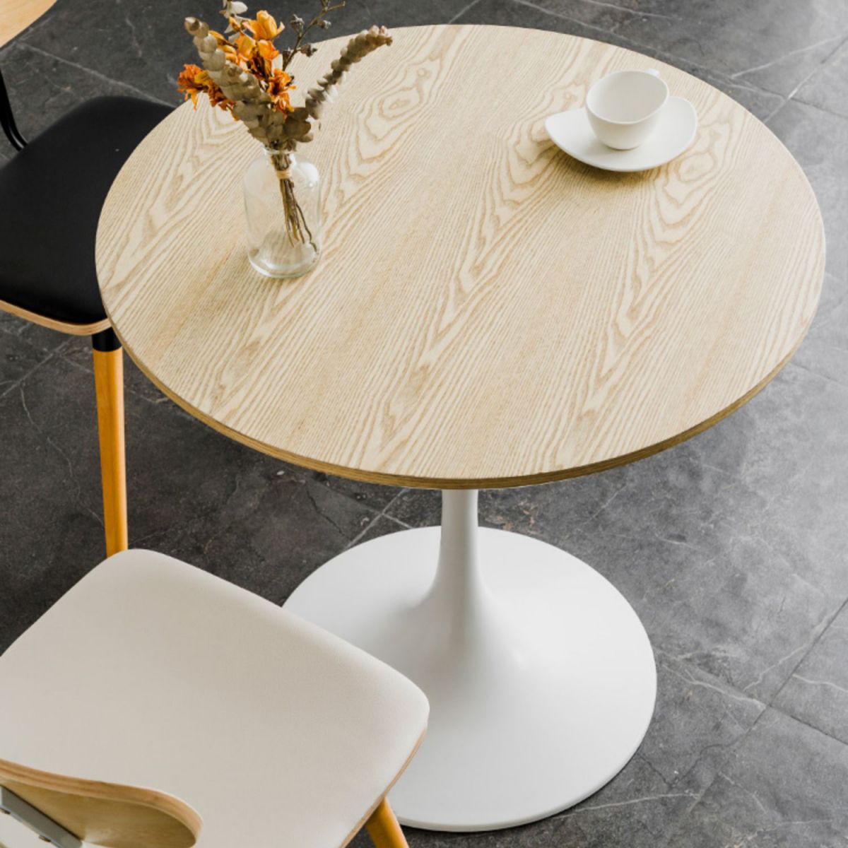 Modern Round Wood Dining Table Tulip Base Home Kitchen Dinner Dining Table Clearhalo 'Dining Tables & Seating' 'Dining Tables' 'dining_table' 'furn' 'furn_dining_table' 'Furniture' 'furniture_dining_table' 'Kitchen & Dining Furniture' 'kitchen' 'kitchen_dining_table' 1200x1200_97ebe70d-eedd-4ab6-a8f4-068a011d8989