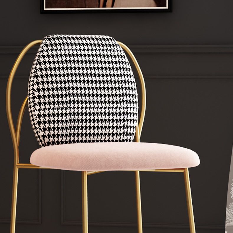 Glam Bedroom Solid Back Side Chair Velvet Matte Finish Dining Chair with Gold Leg Clearhalo ' kitchen&dining_furn' 'Dining Chairs' 'Dining Tables & Seating' 'dining_chair' 'furn' 'furn_dining_chair' 'Furniture' 'furniture_dining_chair' 'Kitchen & Dining Furniture' 'kitchen' 1200x1200_98081320-f244-459b-8bbb-210eb7726178