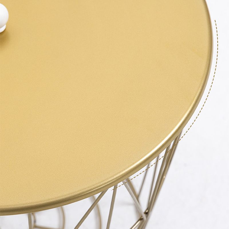 Contemporary Metal Round Top Coffee or End Table with Fram Base Clearhalo 'Coffee & Accent Tables' 'Coffee Tables' 'coffee_tables' 'furn' 'furn_coffee_tables' 'Furniture' 'Living Room Furniture' 1200x1200_982767c2-aad0-4079-9f0e-6f868f57aa68