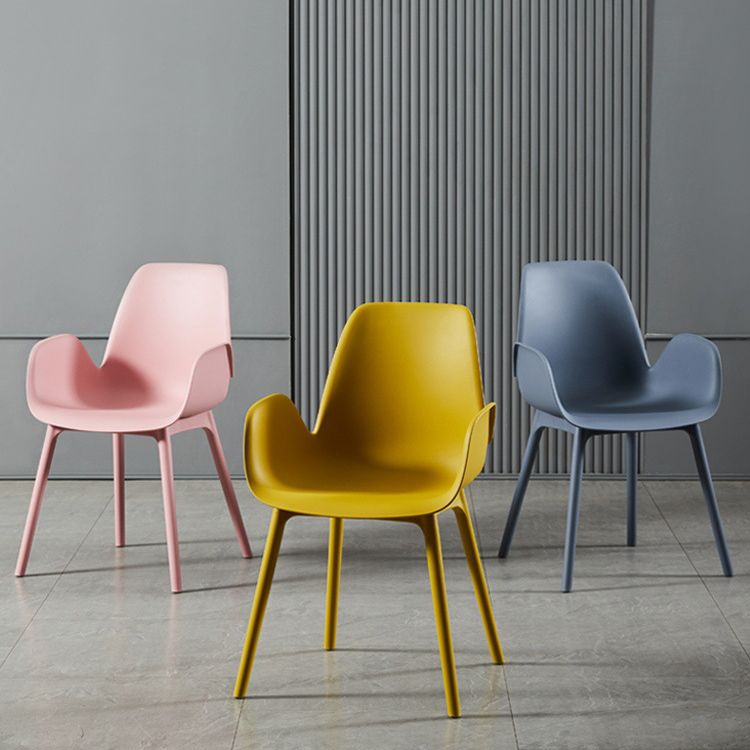 Silla de silla de plástico moderna silla parsons en acabado mate para la cocina