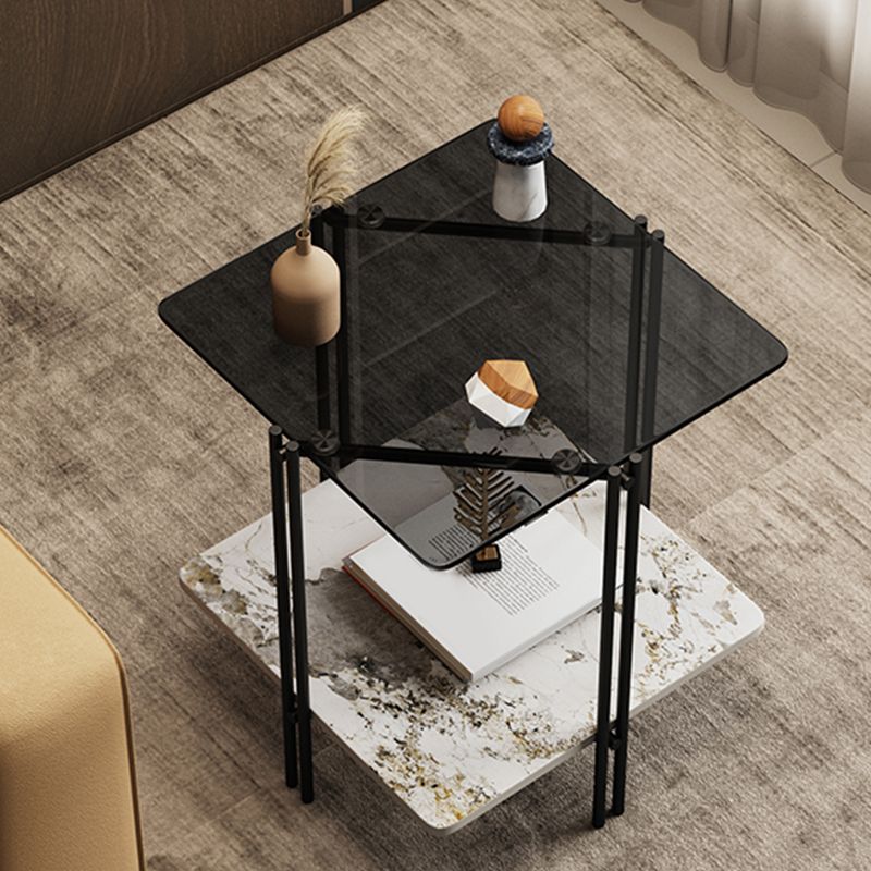 モダンな4脚コーナーテーブルリビングルーム用のガラスサイドテーブル