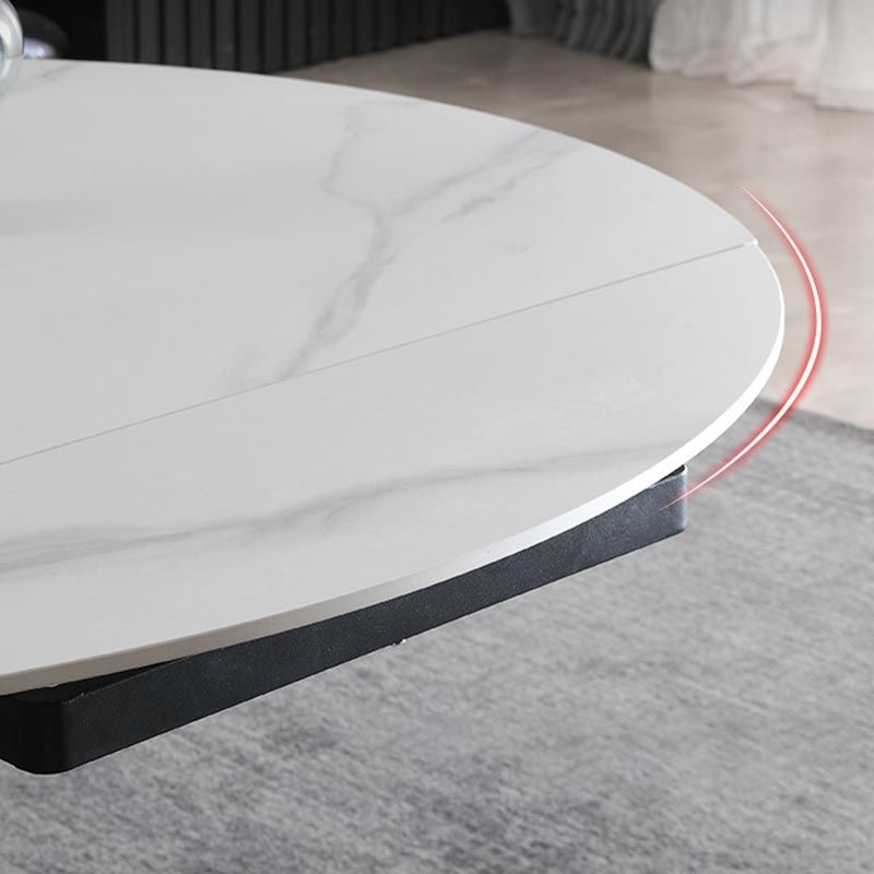 Tavolo da pranzo in altezza standard moderna di pietra con base di piedistallo