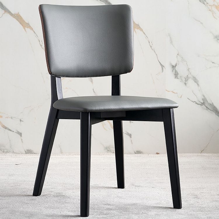 フェイクレザーキッチンダイニングチェアウッドベースの布張りのサイドチェア