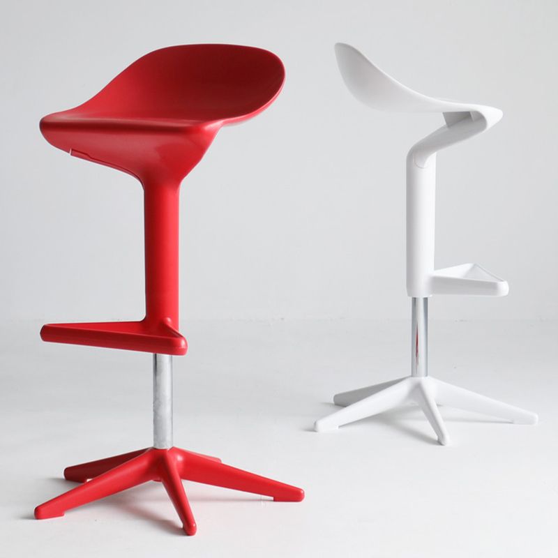 Modern Liftable Bar-stool Low Back Bar Stool with Metal Legs Clearhalo 'Bar Furniture' 'Bar Stools' 'bar_stools' 'furn' 'furn_bar_stools' 'Furniture' 'furniture_bar_stools' 'Kitchen & Dining Furniture' 1200x1200_990bca4e-1eec-4ce3-b9c8-112b747d1cdb