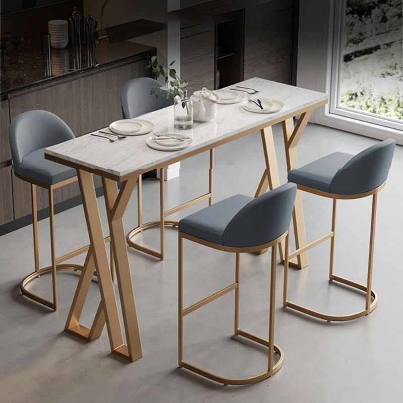 Tavolo da bar a barre rettangolo in stile glam in finta tavolo da vino in marmo in marmo con doppio piedistallo