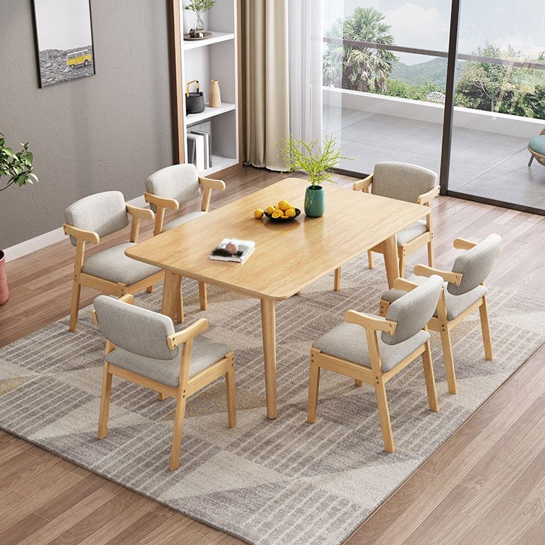 Ensemble de table à manger traditionnelle