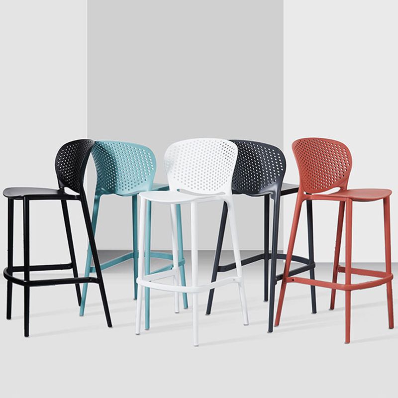 Taburete de plástico con respaldo bajo industrial, taburetes de altura para cocina