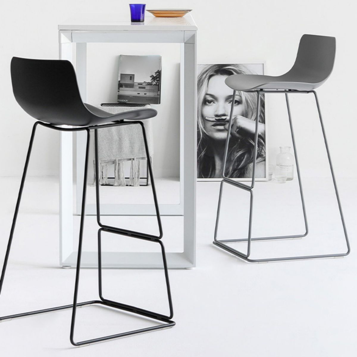 Nordic Bar-stool Plastic Counter Bar Stool for Kitchen Bar with Metal Legs Clearhalo 'Bar Furniture' 'Bar Stools' 'bar_stools' 'furn' 'furn_bar_stools' 'Furniture' 'furniture_bar_stools' 'Kitchen & Dining Furniture' 1200x1200_994f8962-f9e8-400d-87c9-de238396e960
