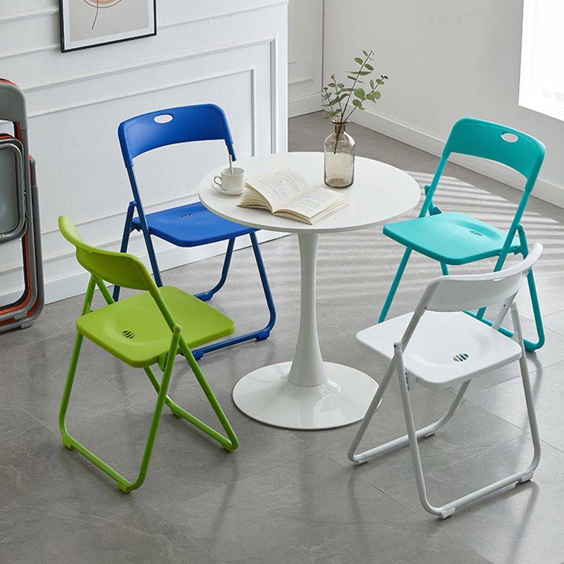 Contemporary Single da 16,5 "wide poltrone in metallo a colori solidi con gambe