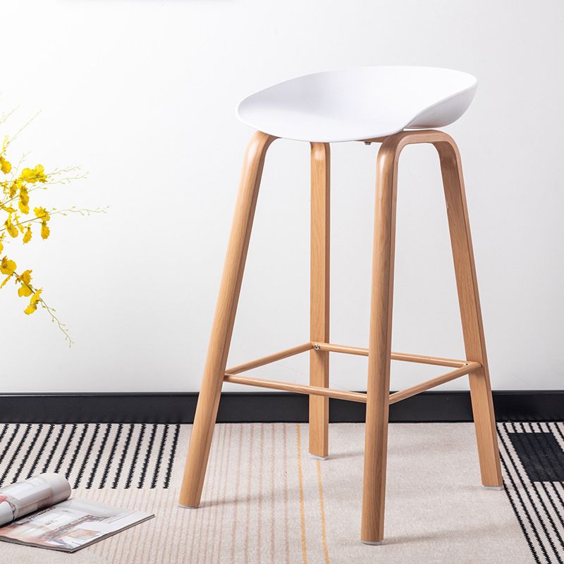 Salon contemporain Jois de bois tabouret de bar arrière basse avec repose-pied